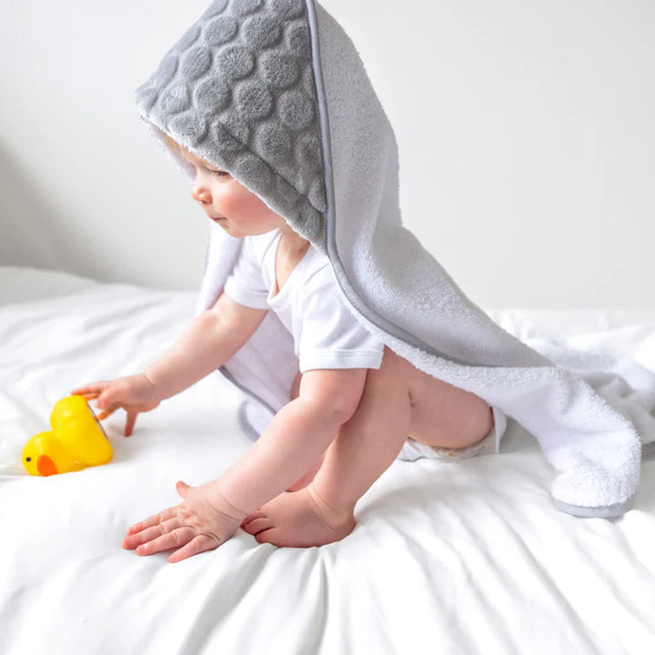 Fred & Noah Marshmallow Hooded Towel - Grey